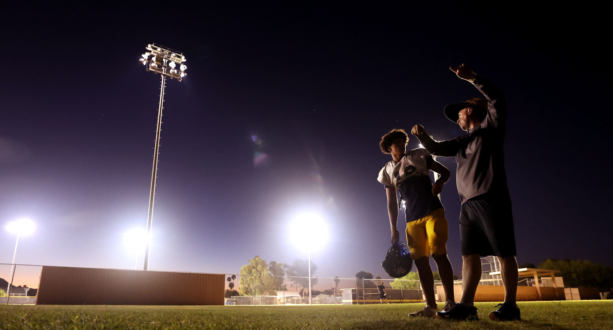 Flowing Wells football practice | Sept. 30, 2025